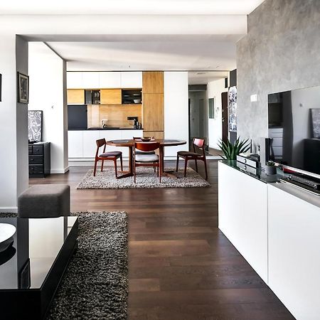 2 Bedroom Penthouse In City Center, Free Parking Saraievo Exterior foto