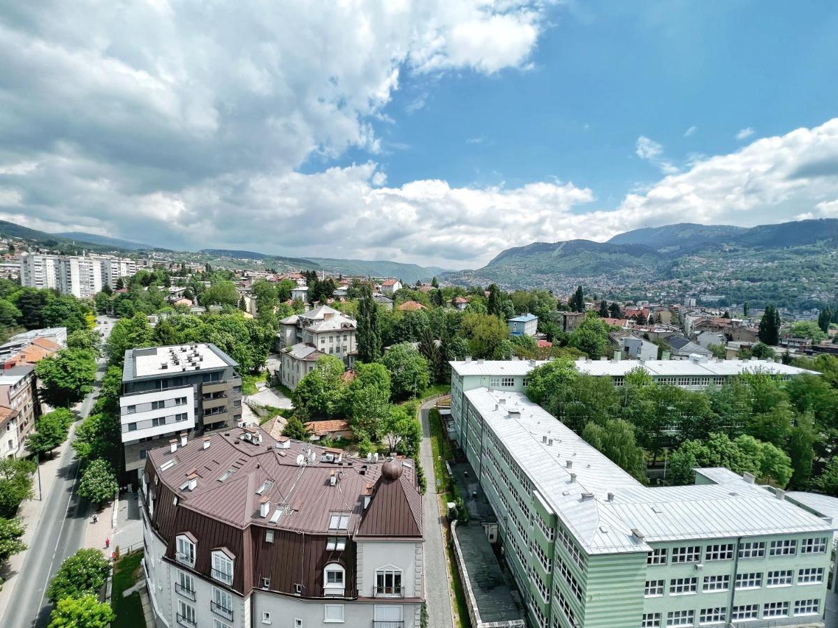 2 Bedroom Penthouse In City Center, Free Parking Saraievo Exterior foto