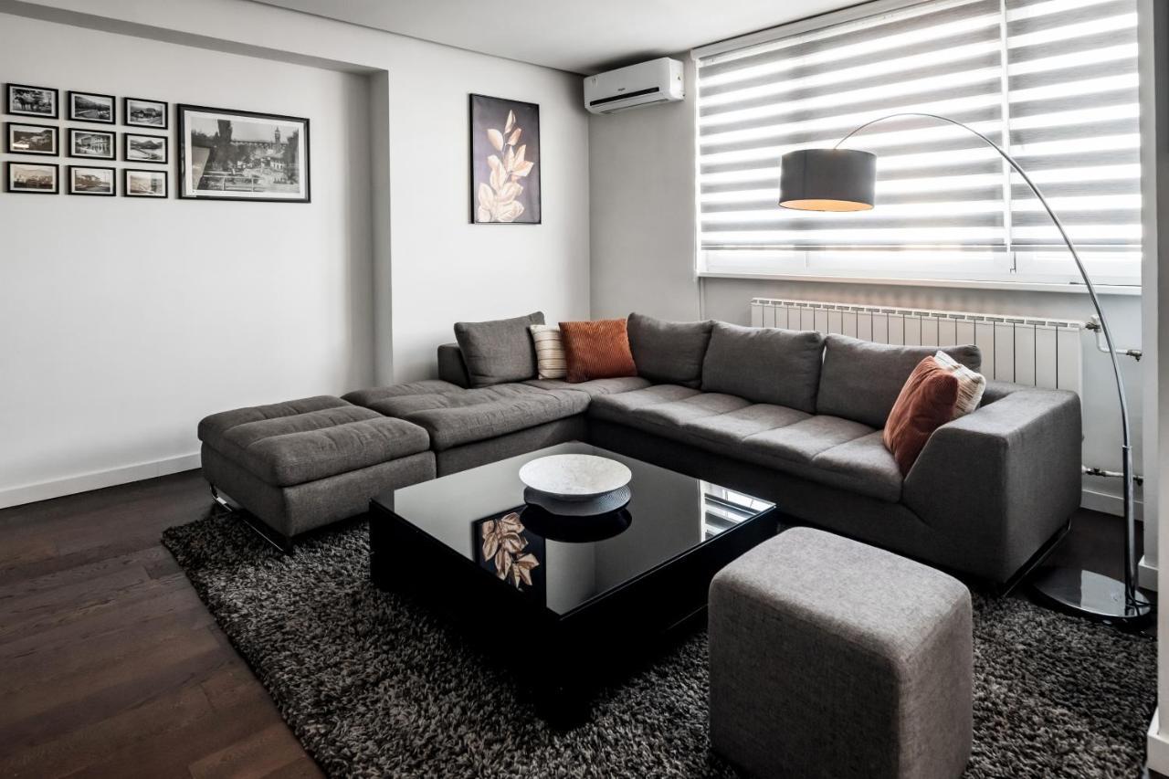 2 Bedroom Penthouse In City Center, Free Parking Saraievo Exterior foto