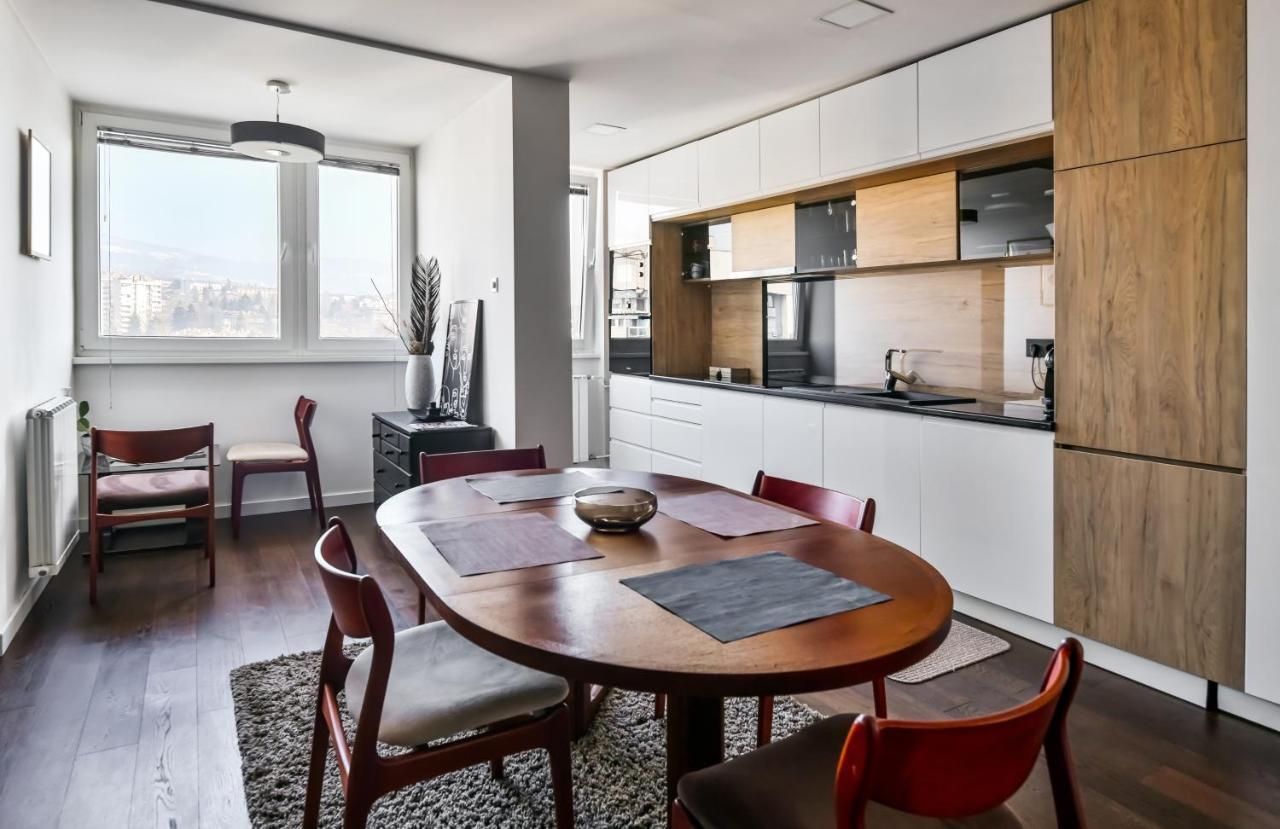2 Bedroom Penthouse In City Center, Free Parking Saraievo Exterior foto