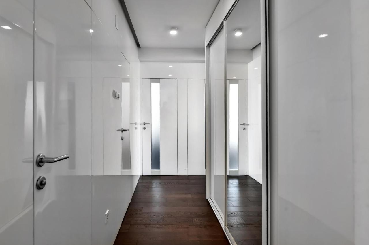2 Bedroom Penthouse In City Center, Free Parking Saraievo Exterior foto